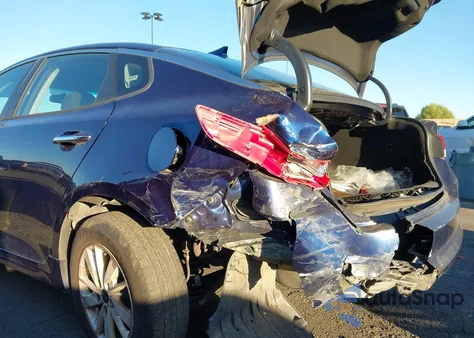 2018 Kia Optima Lx z USA, uszkodzony, nr VIN 5XXGT4L39JG183739